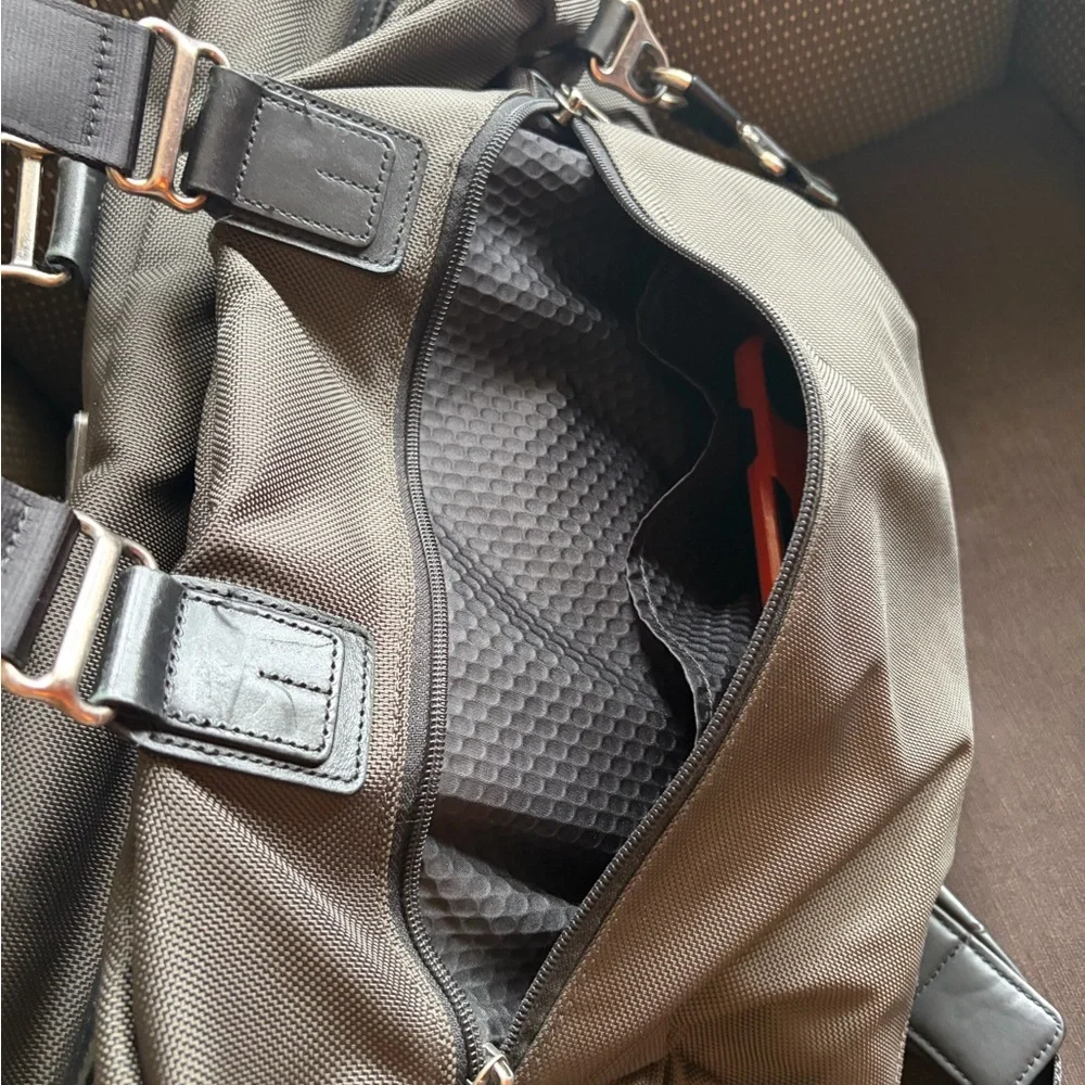 Tumi spacious duffel